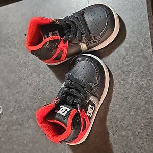 Toddler boys DC high tops